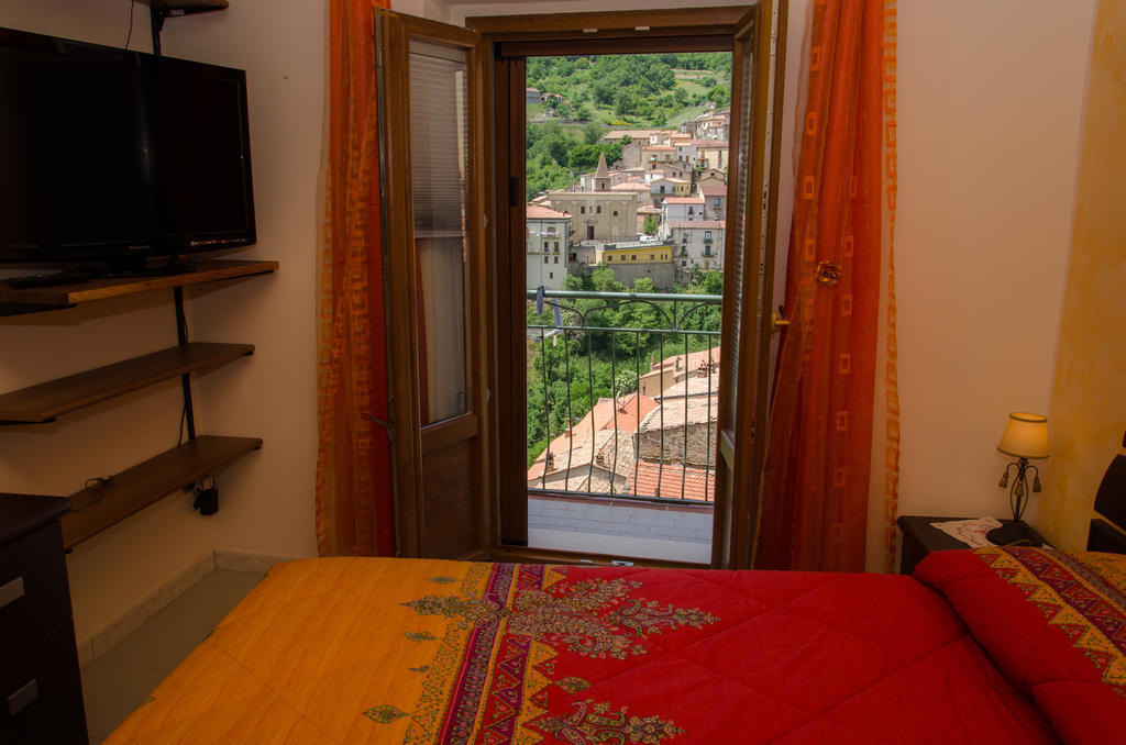 B&B La Perla Nelle Dolomiti Castelmezzano Room photo