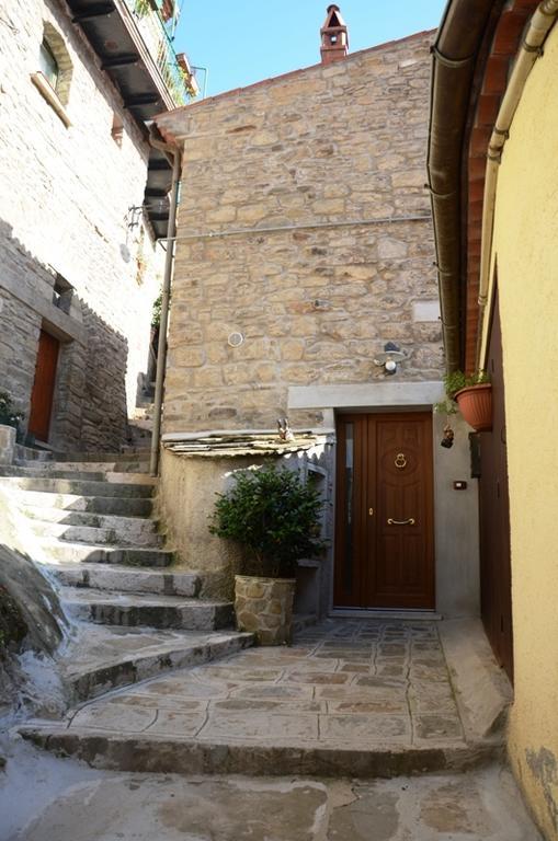 B&B La Perla Nelle Dolomiti Castelmezzano Exterior photo